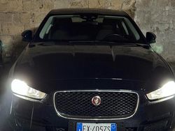 Blu Usata 2015 Jaguar XE Tre volumi | 9000 € (Buon prezzo)