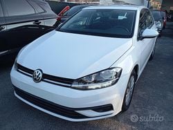 Bianco Usata 2019 VW Golf Trendline Tre volumi | 11.500 € (Super prezzo)
