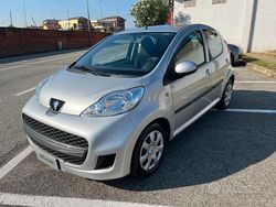 Grigio Usata 2011 Peugeot 107 Due volumi | 6950 € (Molto cara)
