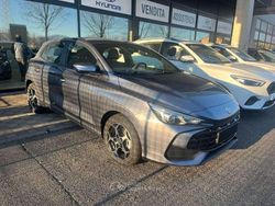 Vari colori Usata 2024 MG MG3 Comfort Due volumi | 17.900 € (Buon prezzo)