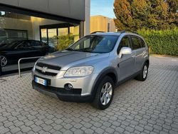 Argento Usata 2009 Chevrolet Captiva LT SUV | 5800 € (Buon prezzo)