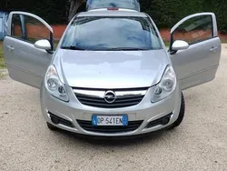 Usata 2008 Opel Corsa Coupé | 2600 € (Buon prezzo)