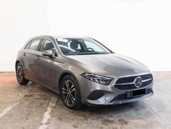 Grigio chiaro Usata 2023 Mercedes 180 Tre volumi | 28.900 € (Super prezzo)