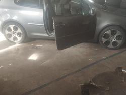 Grigio Usata 2006 VW Golf V Tre volumi | 3500 € (Buon prezzo)