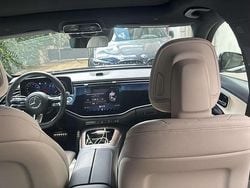 Usata 2023 Mercedes E220 AMG line Tre volumi | 57.900 € (Buon prezzo)