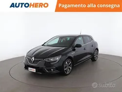 Nero Usata 2016 Renault Mégane III Bose Edition Tre volumi | 11.299 €