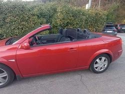 Rosso Usata 2004 Renault Mégane Cabriolet Dynamique Cabrio | 7100 €