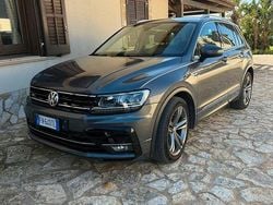 Grigio Usata 2018 VW Tiguan R-line SUV | 19.800 € (Buon prezzo)