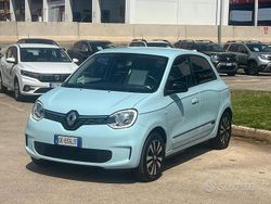 Blu Usata 2022 Renault Twingo Intens Due volumi | 12.900 € (Cara)