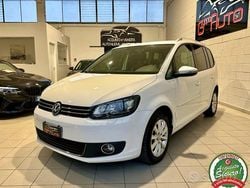 Bianco Usata 2011 VW Touran Highline Monovolume | 7900 € (Buon prezzo)