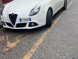 Usata 2015 Alfa Romeo Giulietta Exclusive Tre volumi | 7500 € (Ottimo prezzo)