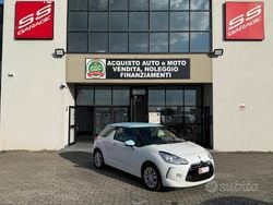 Bianco Usata 2010 DS Automobiles DS3 Chic Coupé | 5300 € (Buon prezzo)