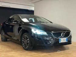 Usata 2019 Volvo V40 R-Design Station wagon | 14.500 € (Cara)