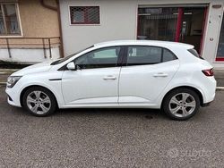 Bianco Usata 2018 Renault Mégane IV Tre volumi | 7500 € (Super prezzo)