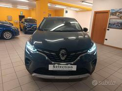 Blu Usata 2023 Renault Captur Techno SUV | 20.300 € (Buon prezzo)