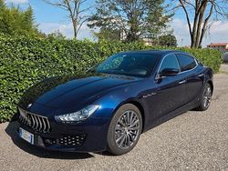 Blu Usata 2019 Maserati Ghibli Tre volumi | 25.990 € (Super prezzo)