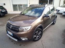 Marrone Usata 2020 Dacia Sandero Anniversary Tre volumi | 10.499 € (Buon prezzo)