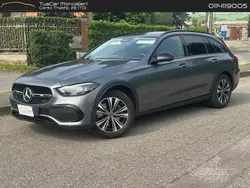 Grigio Usata 2023 Mercedes C220 Premium Tre volumi | 44.900 € (Buon prezzo)