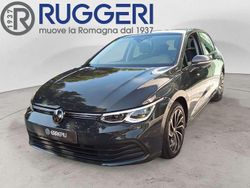Other Usata 2024 VW Golf VIII Life Tre volumi | 23.900 € (Buon prezzo)
