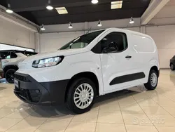 Nuova 2025 Toyota Proace City Furgone | 17.990 € (Ottimo prezzo)