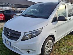 Bianco Usata 2017 Mercedes Vito Furgone | 16.800 € (Super prezzo)