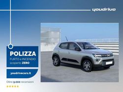 Argento Nuova 2025 Dacia Spring Expression Due volumi | 3900 €