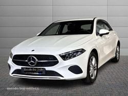 Bianco polare Usata 2023 Mercedes A250 Advanced Plus Tre volumi | 28.800 € (Ottimo prezzo)