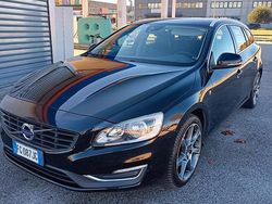 Nero Usata 2017 Volvo V60 Ocean Race Station wagon | 8900 € (Ottimo prezzo)