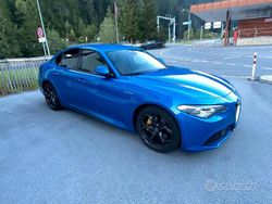 Blu/azzurro Usata 2018 Alfa Romeo Giulia Veloce Tre volumi | 28.000 € (Molto cara)