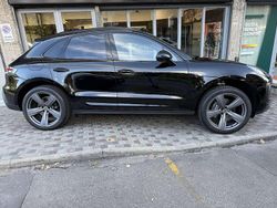 Nero Usata 2023 Porsche Macan SUV | 69.900 € (Buon prezzo)