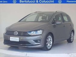 Grigio metallizzato Usata 2016 VW Golf VII Executive Due volumi | 11.900 € (Ottimo prezzo)