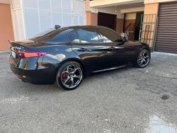 Nero Usata 2017 Alfa Romeo Giulia Tre volumi | 19.000 €