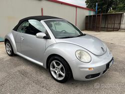 Grigio Usata 2006 VW Beetle Tre volumi | 5900 € (Molto cara)
