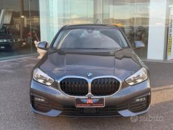 Grigio Usata 2020 BMW 116 Advantage Due volumi | 15.790 € (Cara)