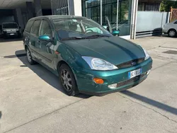 Verde Usata 2000 Ford Focus Zetec Station wagon | 1300 € (Buon prezzo)