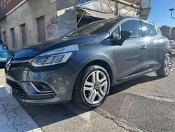 Grigio Usata 2017 Renault Clio IV Tre volumi | 8950 € (Buon prezzo)