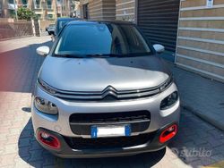 Argento Usata 2019 Citroën C3 PureTech Due volumi | 13.900 € (Molto cara)