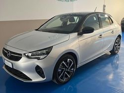 Argento Nuova 2025 Opel Corsa Tre volumi | 16.900 € (Buon prezzo)