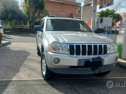 Grigio Usata 2005 Jeep Grand Cherokee SUV | 5500 € (Buon prezzo)