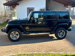 Nero Usata 2013 Jeep Wrangler Sahara SUV | 30.000 € (Cara)