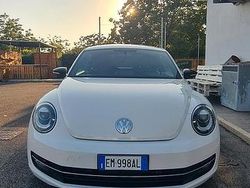 Bianco Usata 2012 VW Maggiolino Coupé | 11.000 € (Molto cara)