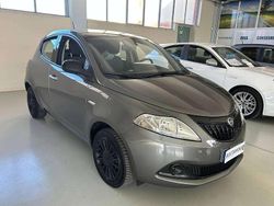 Grigio Usata 2023 Lancia Ypsilon S Due volumi | 12.200 € (Buon prezzo)