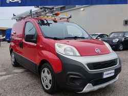 Rosso Usata 2016 Fiat Fiorino Monovolume | 5890 € (Buon prezzo)