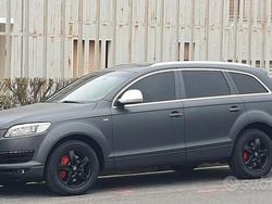 Usata 2007 Audi Q7 SUV | 4990 €