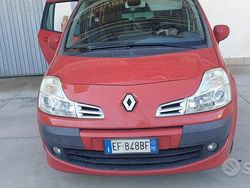 Rosso Usata 2010 Renault Grand Modus Monovolume | 2400 € (Super prezzo)