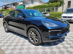 Blu scuro metallizzato Usata 2020 Porsche Cayenne SUV | 68.500 € (Buon prezzo)
