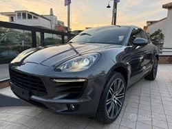 Grigio Usata 2015 Porsche Macan S SUV | 31.990 € (Cara)