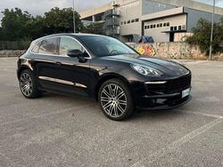 Usata 2016 Porsche Macan SUV | 31.000 € (Buon prezzo)