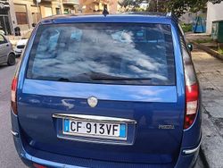 Blu/azzurro Usata 2003 Lancia Phedra Monovolume | 4000 € (Cara)