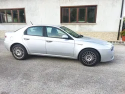 Usata 2009 Alfa Romeo 159 Tre volumi | 1600 € (Super prezzo)